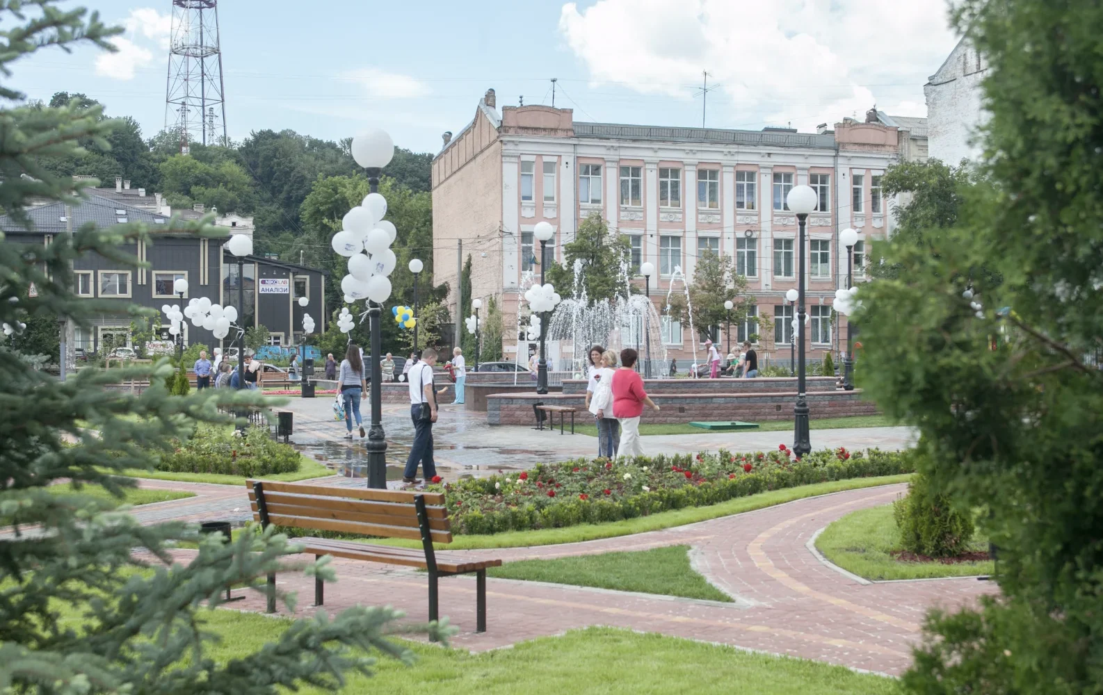 Сквер на Щекавицькій площі